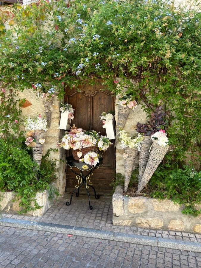 L'Oustaou Bello Visto Le Castellet  Exterior foto